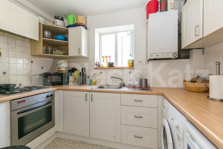 Located in the heart of Crouch End  close to all its boutiques and cafes  Crescent Road, Crouch End